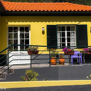 Vakantiehuis Terra Cha Cottage,feel Home,, São Vicente